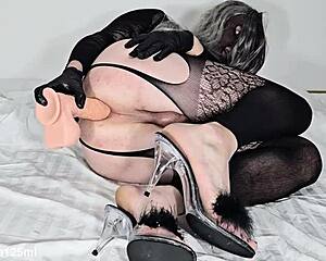 adina125ml relaxing with some anal play