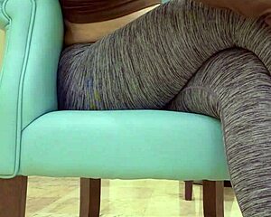 I, a teen babe, tease my sugar daddy in leggings during the photoshoot