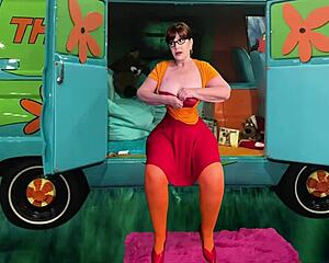 Granny Velma Dinkley Deep Throating Cocksucking Sleuth