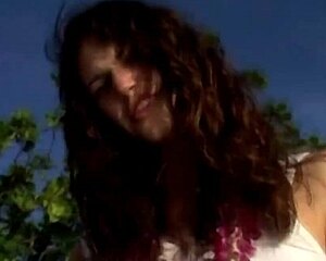 Pretty Amateur Teen Beauty Delivers Sloppy Blowjob Skills