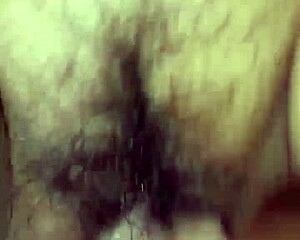 indonesian babe getting fucked and creampied inside