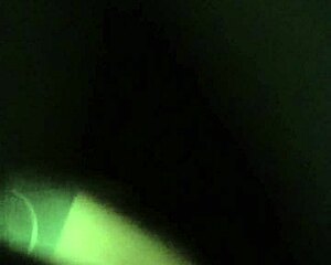 Sneaky spy catches sister bathing in steamy shower