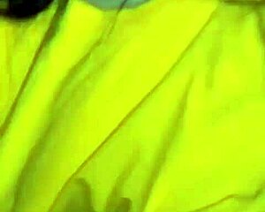 oh damn her teen blowjob feels so amazin n sloppy