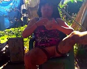 klaudiaambergirl's huge naturals bounce in outdoor finger fest... wow!!