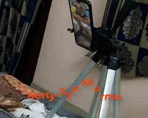 jiya bhabhi squirts hard on video call sex story in outdoor fun 💦📱🌳 whoa!!