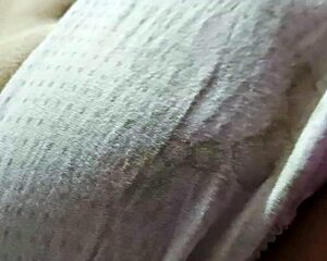 Mast desi wife gets big ass rubbed by sales boy