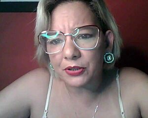 who wouldn't cum in that 59yo wonder pussy