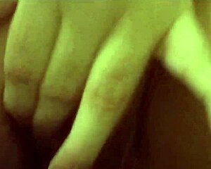 Topanga1234 Close-Up Shaved Pussy Clit Rubbing Wet Orgasm