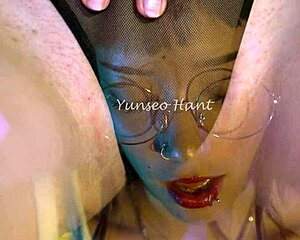 i recite erotic poetry in lingerie and miniskirt to awaken every sexy sensation... glasses on