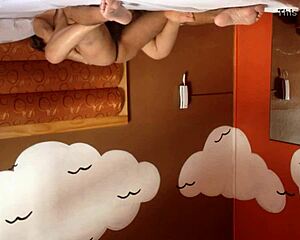 whoa, sex with this peruvian milf feels so damn good right now