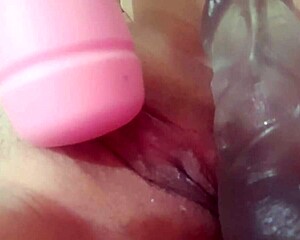 my big pussy loves this fat dildo massager 😩