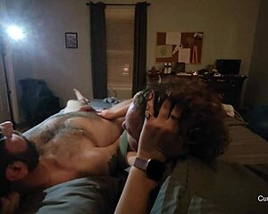 liza's got andy spurting that huge load all over after her sensual handjob and kissing... 💦🍆