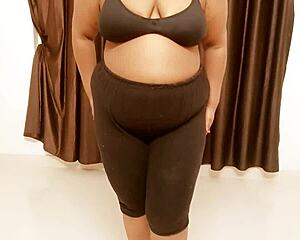 Can Sexy Jharkhand Indian Girl's Big Tits Tempt Your Wildest Desires?