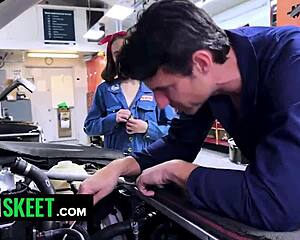 Stepdaughter And Stepmom Share Stepdad's Cock In Wild Threesome At Mechanic Shop