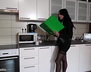 BARBIE ESM TAKES ROUGH GANGBANG POUNDING DRY ANAL DOUBLE PENETRATION CUMSHOT FRENZY!!