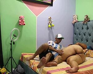 Esposa cheats on hubby fucking neighbor's monster cock doggystyle to squirting anal in kitchen!