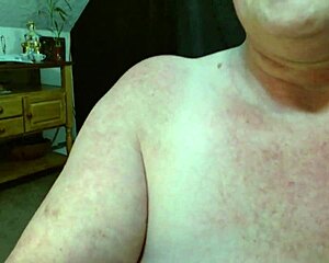 Thick Dawnskye1962 Stretches Big Ass in Red Lace