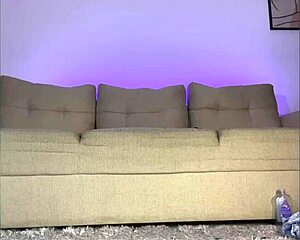 BIG BBW TEEN ANAL TOY DOUBLE PENETRATED BY HUGE DILDO CUM!