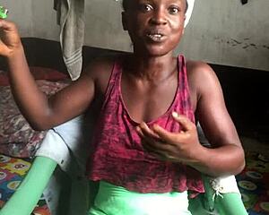 i'm losing it watching this crazy bitch smoke sexy