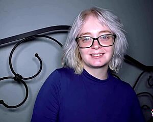 Silver Blonde Annie Archer Deepthroats Rimjobs Toys Fills Shaved Holes Cumshot