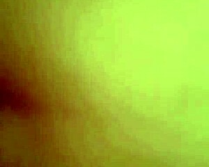 Chubby Sri Lankan housewife deepthroats fat cock like a true whore