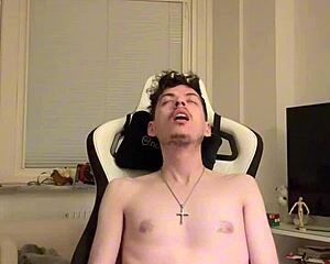 i need your bj under the table now