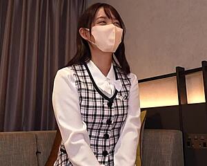 Sakura licks cock secretly in dealer toilet at work