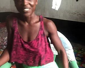 i'm losing it watching this crazy bitch smoke sexy