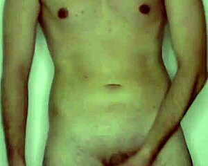 mmm just watching her masturbate and explode cum everywhere feels so good