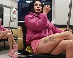 omg lookit this guarrita crossdresser in putifalda showin off her panties so slutty