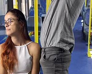 estudante, feel that hard encoxada grinding your ass on the bus in public? 😏