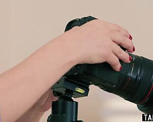 Lesbian wives Scarlett Alexis and Anna Claire Clouds strap on fuck