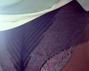 elza kom teases with nylon tights fetish