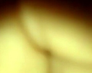 Marysw's mature pussy fucked by young stud