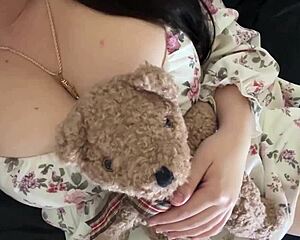 Curvy Saudi Arabian teen model squirts in luxury LA shower compilation