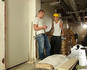 Babe takes mmf 3way with blowjob fucking handjob and cumshot