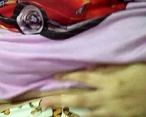 hey babe check out these natural perky tits on my horny filipina girlfriend