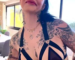 alicia sudiste loves sucking veiny cock slut milf style