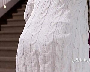 I Drag Waitress Home After My Rude Date And We Fuck Like Lesbians On Fire