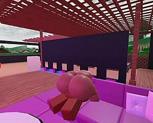 Big-Ass Black Shemale Ladyboy Joanna Roxxx Fills Holes with Huge Cock