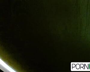 savannah fox's big booty takes big dick deep in hardcore ass pounding