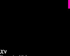 Trashy Kiwi Milf Thrills At Roadside Piss