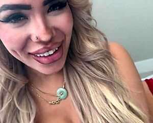 yo spying on my horny latina stepsis luna luxe riding in household fantasy got me hard