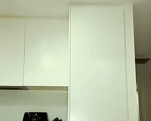 Milf sucks dildo vibes pussy to kitchen orgasm 💦😩