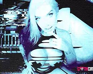 hey cubbi thompson, take this wild pussy pounding