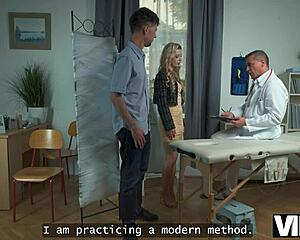 vip4k. czech wife cheats with patient wetting pussy in hospital