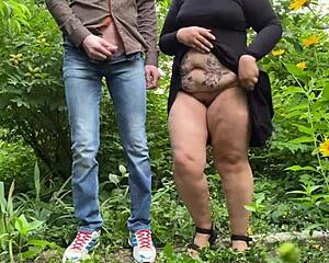 Chubby mother in law fingers wet pussy outdoors flashing curves till cumshot