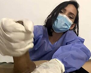 A Mi Paciente Se Le Puso Dura Y No Resisti Su Monster Cock En POV Nurse