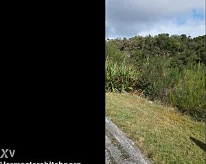Trashy Kiwi Milf Thrills At Roadside Piss