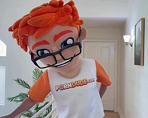 Alison Rey's massage: can ThePornDude take her hardcore pounding?